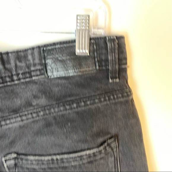 Pull&Bear Black Distressed Men’s Shorts Size 40 - Picture 9 of 10